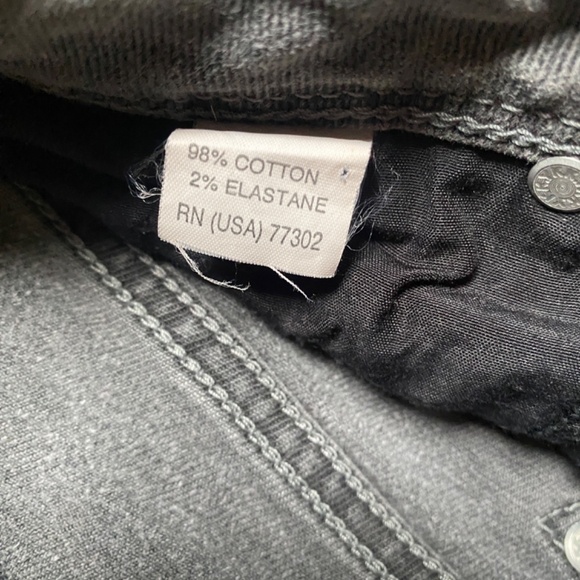 ZARA Denin Rules by TRF Sz 6/8 Distressed Gray Denim Shorts - Picture 5 of 11